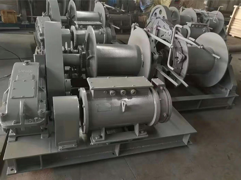 船用絞車、絞盤、起錨機(jī)、絞纜機(jī)