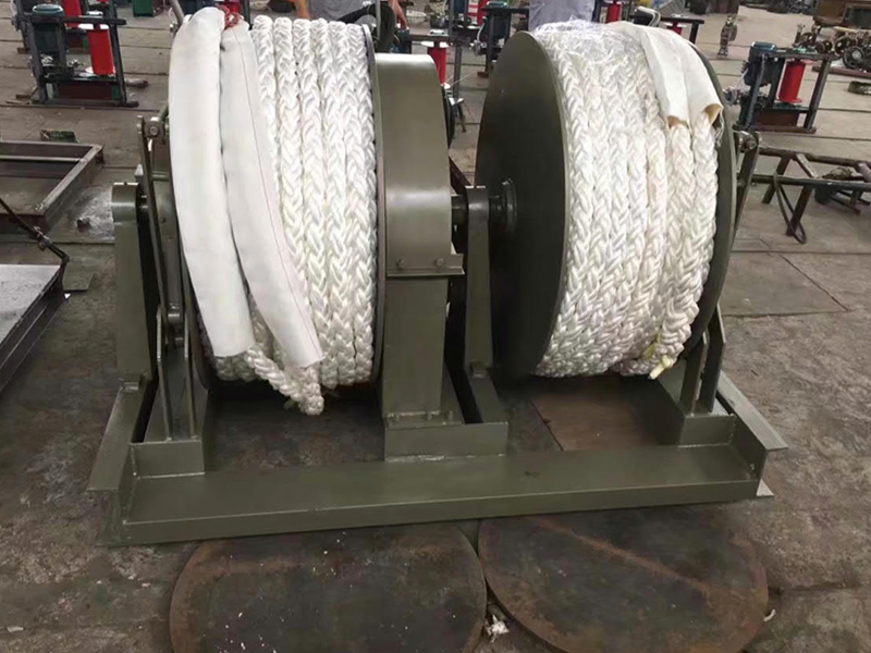 船用絞車、絞盤、起錨機(jī)、絞纜機(jī)